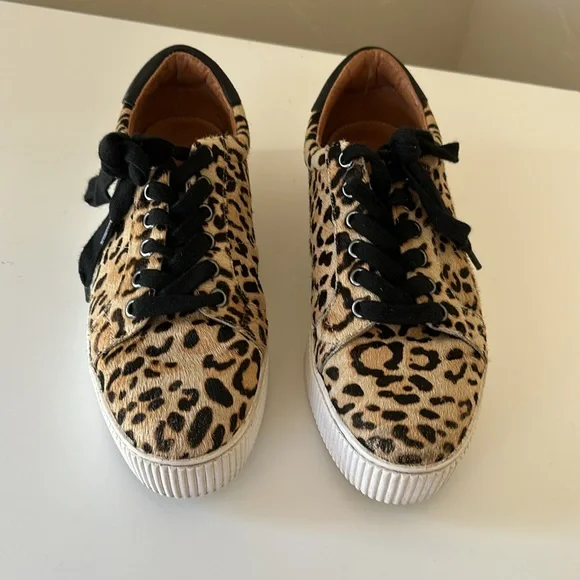 Leopard Platform Sneakers - Picture 5 of 9